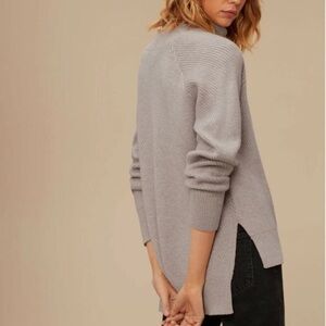 Aritzia Wilfred Free Lin 100% Italian Wool Knit Ribbed Sweater Size XXS